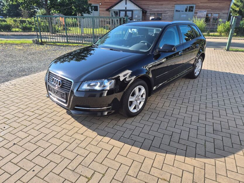 Audi A3 137.000 km 8.999 € Weida 07570