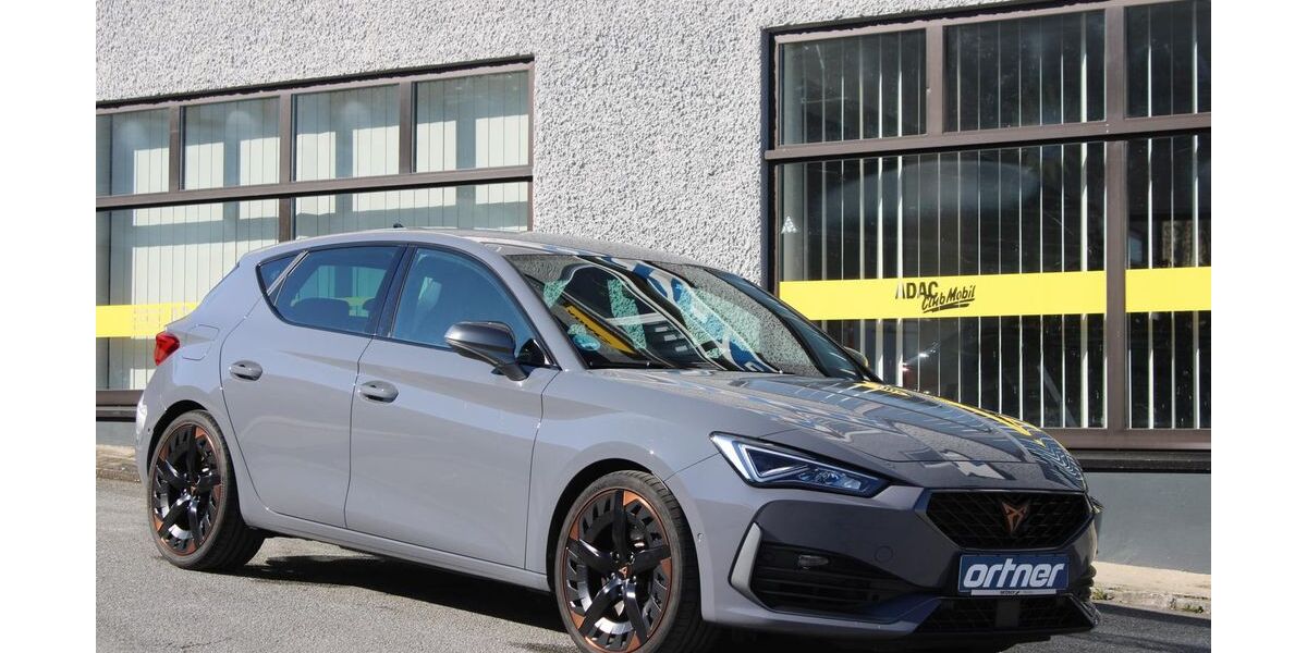 Cupra Leon 45.000 km 26.480 &euro; Passau 94036