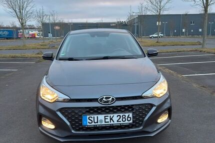 Hyundai i20 79.970 km 10.300 &euro; Hennef 53773