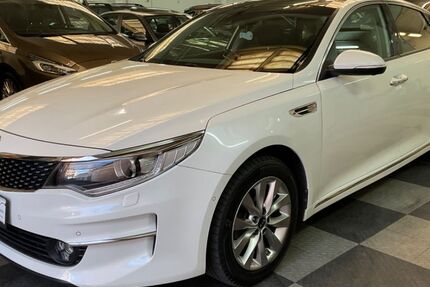 Kia Optima 111.114 km 11.990 &euro; Hamburg 22087