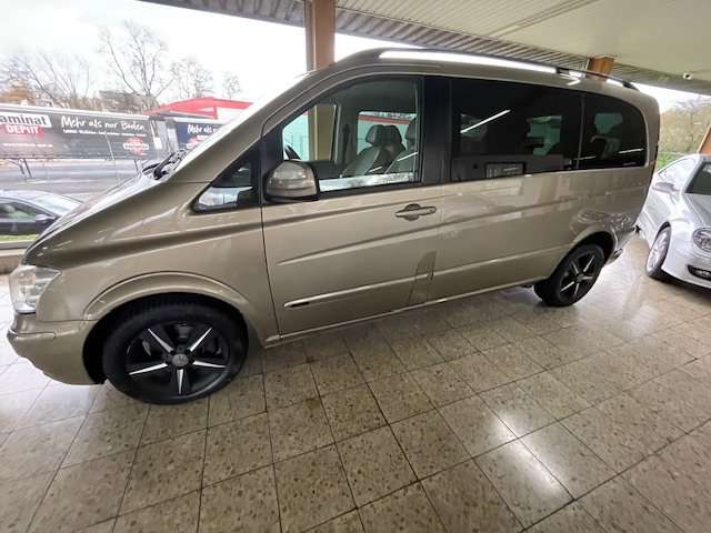 Mercedes-Benz Viano 300.103 km 12.500 € Duisburg 47138