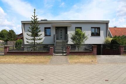 Haus Salzwedel - 4 Zimmer, 110 m&sup2;, 250.000&euro; | Angebot:26980876