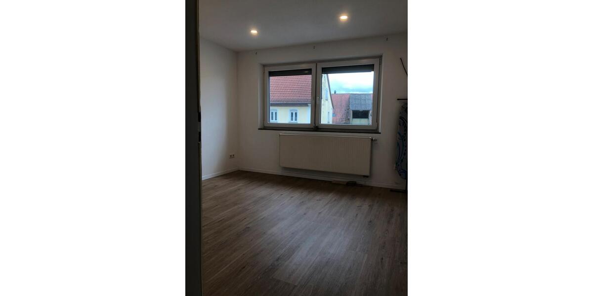 Etagenwohnung Bechhofen - 2 Zimmer, 30 m&sup2;, 390&euro; | Angebot:25022800