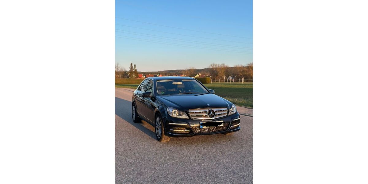 Mercedes-Benz C 200 146.000 km 10.800 &euro; Röttenbach 91187