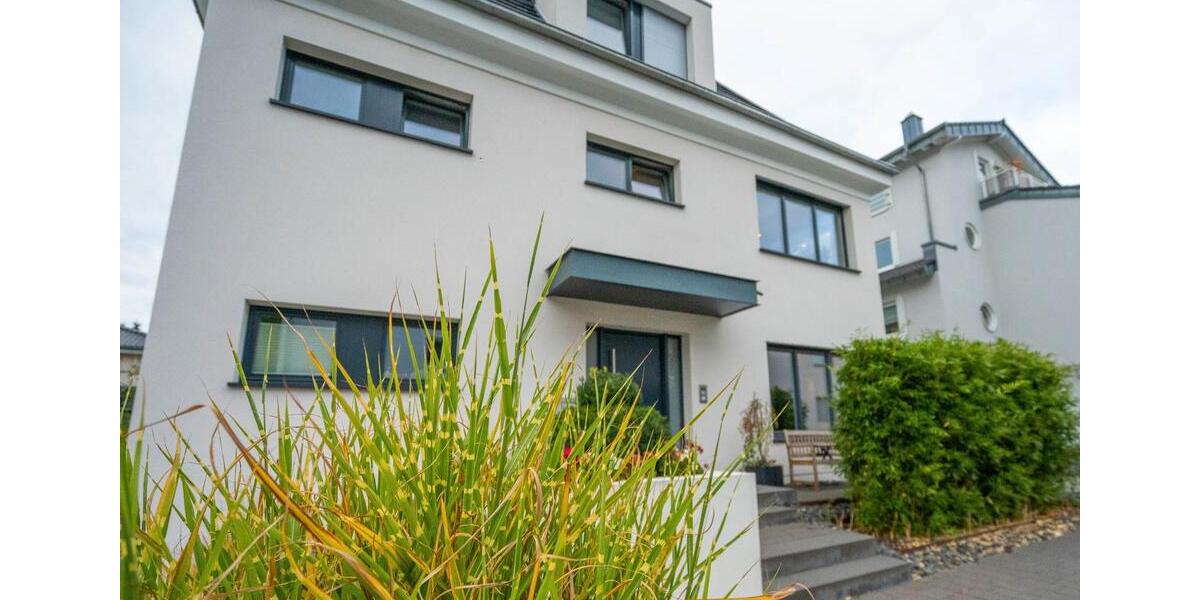 Etagenwohnung Paderborn Univiertel - 1 Zimmer, 95 m&sup2;, 1.400&euro; | Angebot:26124641