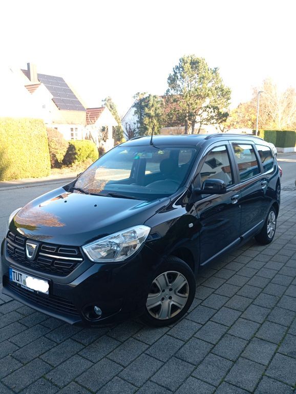 Dacia Lodgy 91.000 km 8.100 € Trossingen 78647