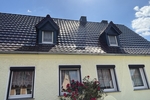 Gemütliche Doppelhaushälfte mit großem Grundstück und Doppelgarage in ruhiger Siedlungslage - Doppelhaushälfte Röderaue | Angebot:27134387