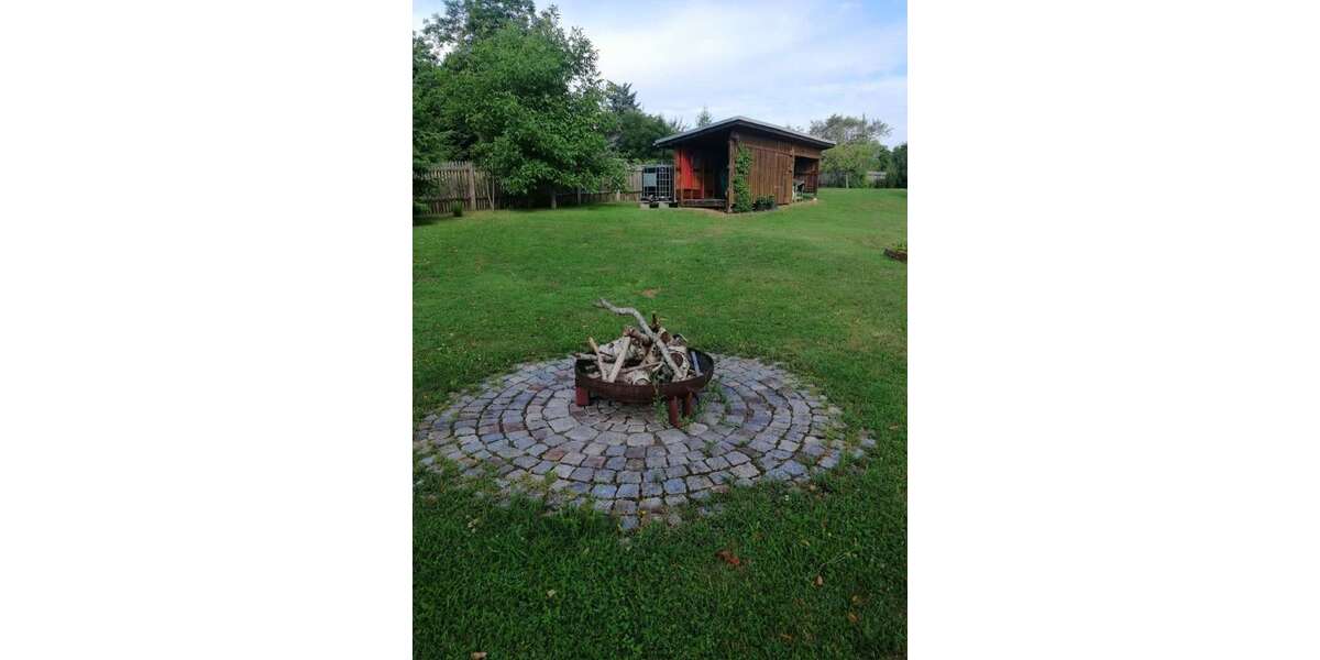 geräumiges 1-2 Familienhaus mit großem Garten und super Wohnlage - Einfamilienhaus Saalfeld/Saale Saale | Angebot:26384576