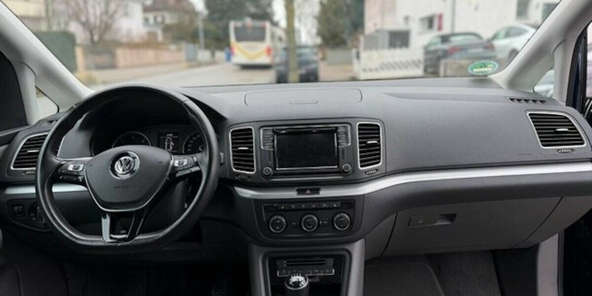 VW Sharan 2.0 TDI Comfortline BMT/Start-Stopp 212.000 km 13.490 &euro; Neckarsulm 74172