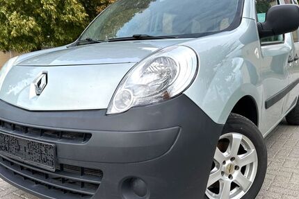 Renault Kangoo 160.000 km 2.690 € Schkopau / OT Wallendorf 06258