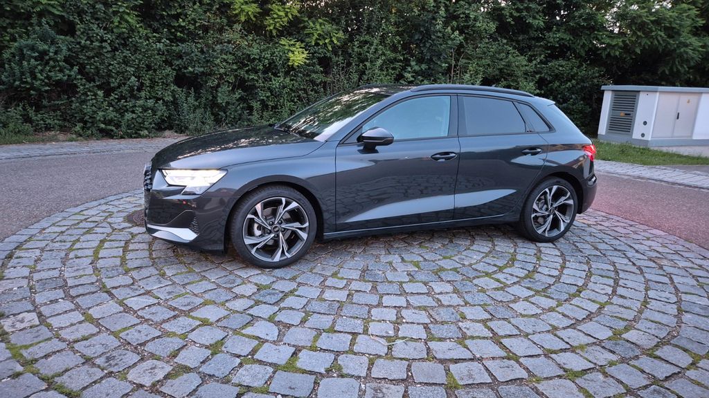 Audi A3 8.900 km 33.400 &euro; Gaimersheim 85080