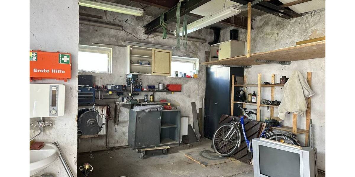 Etagenwohnung Zwickau Mosel - 4 Zimmer, 149 m&sup2;, 98.000&euro; | Angebot:25747102