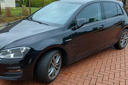 VW Golf 153.000 km 8.300 &euro; Lengede 38268