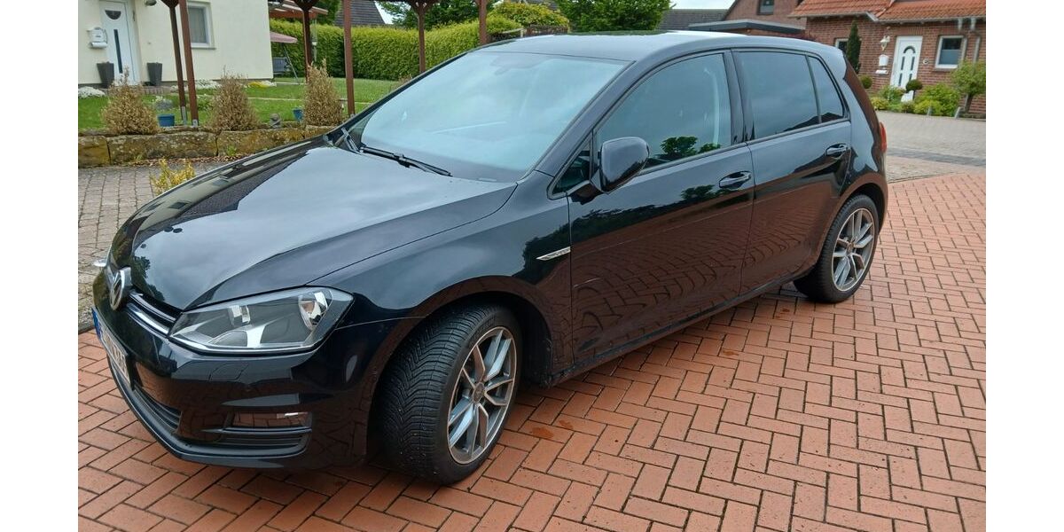 VW Golf 153.000 km 8.300 &euro; Lengede 38268