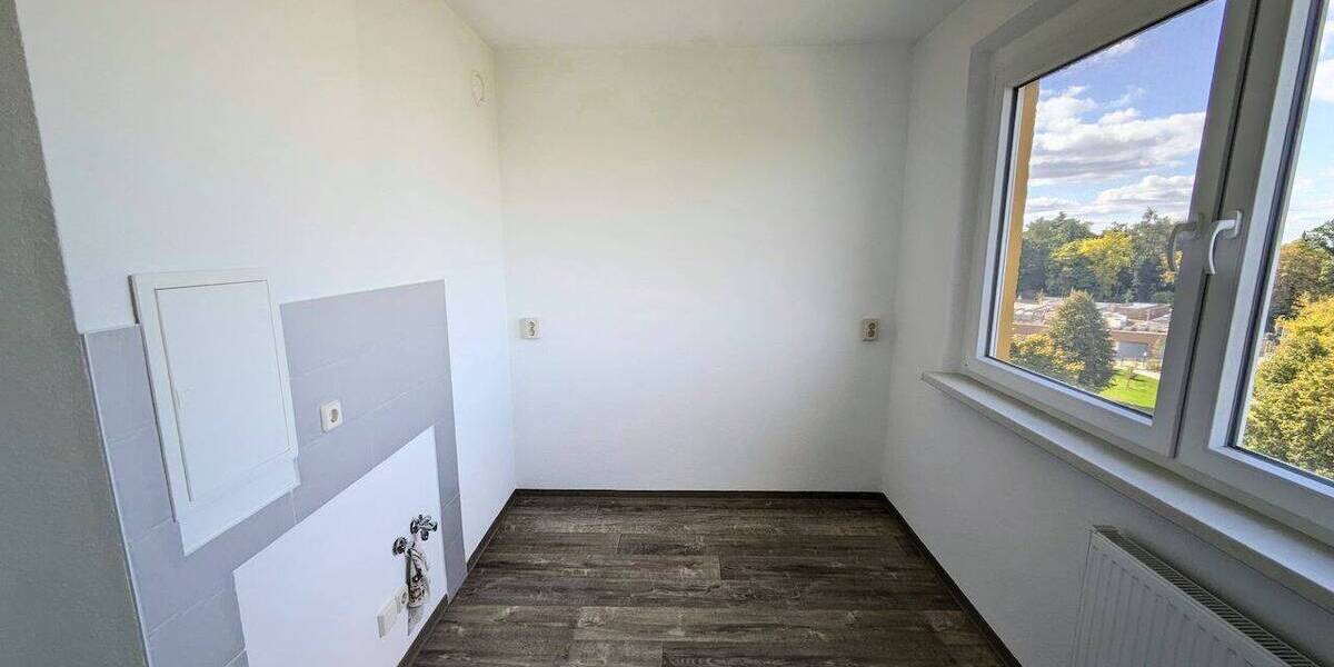 Etagenwohnung Limbach-Oberfrohna Oberfrohna - 2 Zimmer, 61 m&sup2;, 331&euro; | Angebot:26805947