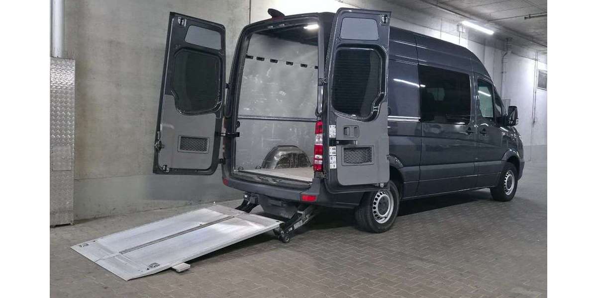 Mercedes-Benz Sprinter 217.950 km 23.680 &euro; Würzburg 97084