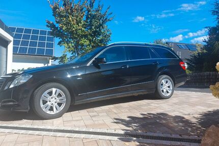 Mercedes-Benz E 200 261.000 km 7.799 &euro; Thierstein 95199