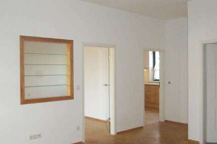 Haus Rheinstetten - Mörsch Mörsch - 7 Zimmer, 181 m&sup2;, 1.990&euro; | Angebot:26072464