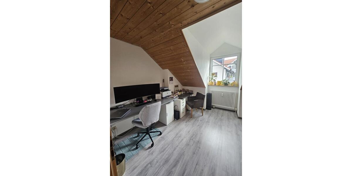Dachgeschoßwohnung Peißenberg - 3 Zimmer, 79 m&sup2;, 355.000&euro; | Angebot:26876842