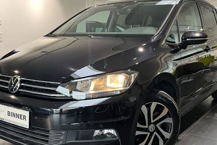 VW Touran 65.000 km 25.890 &euro; Lauchringen 79787