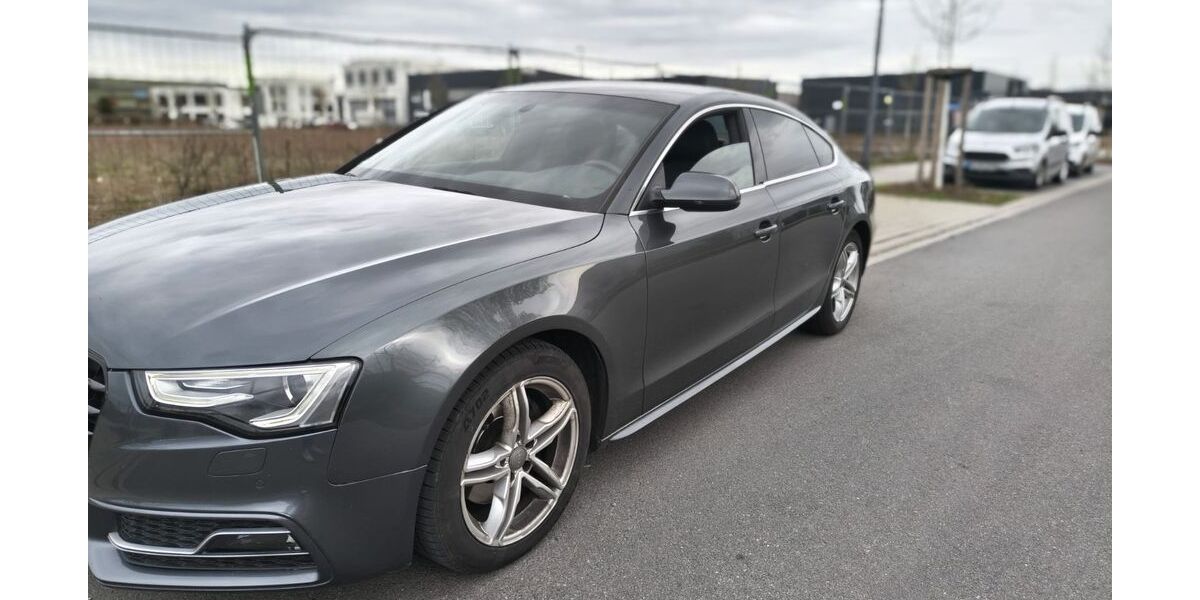 Audi A5 243.000 km 10.950 &euro; Mannheim 68259