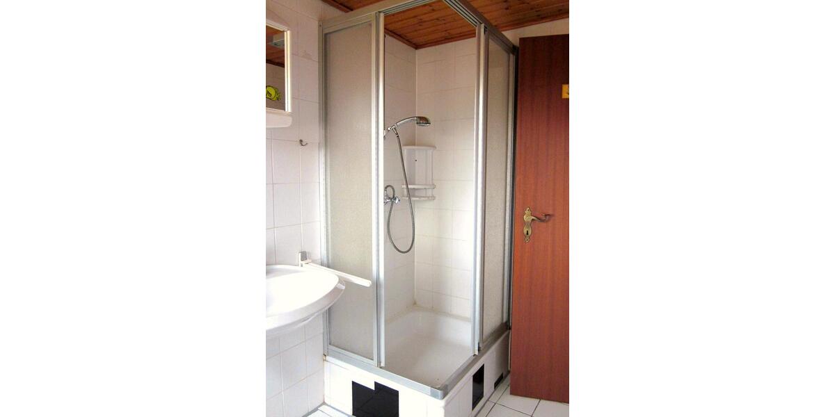 Dachgeschoßwohnung Gleichen - 2 Zimmer, 60 m&sup2;, 360&euro; | Angebot:26462040