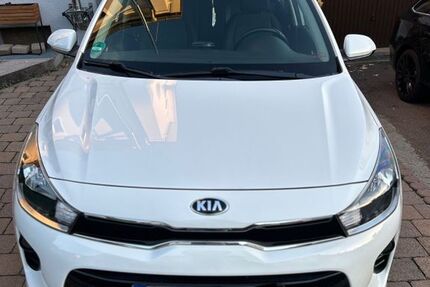 Kia Rio 48.000 km 10.500 € Großbettlingen 72663