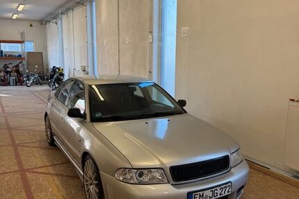 Audi A4 227.000 km 2.800 &euro; Gutach im Breisgau 79261