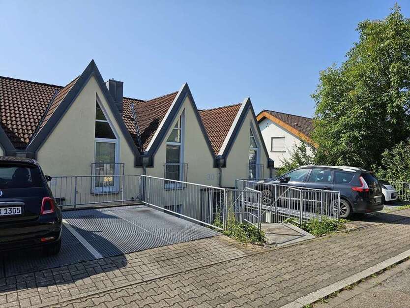 Wohnung zum Kaufen in Pforzheim 269.000 € 82.64 m²