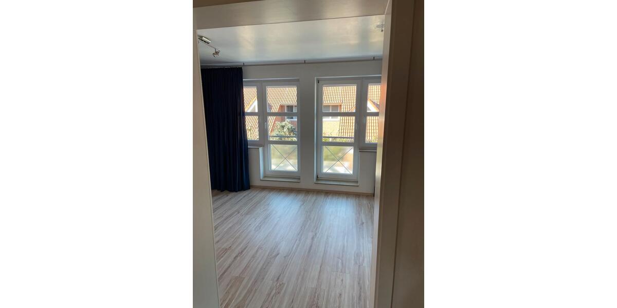 Reihenhaus Isernhagen - 4 Zimmer, 130 m&sup2;, 1.560&euro; | Angebot:23435857