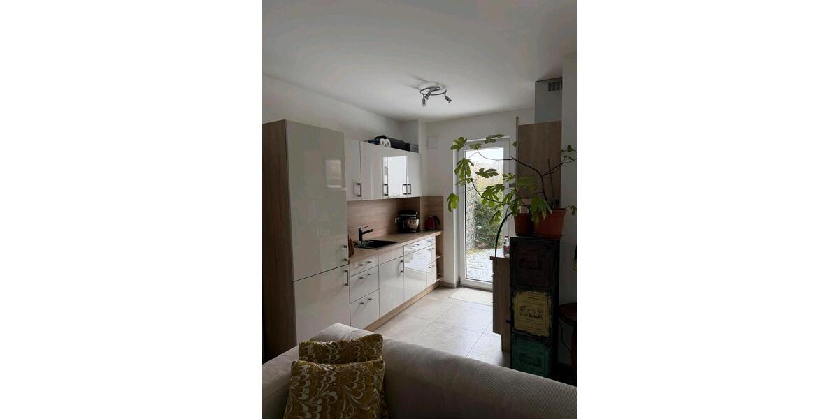 Vermiete hochwertige 2-Zimmer-Wohnung in ruhiger Lage in 93326 Ab 2 zimmer