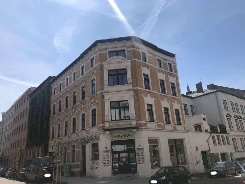 Wohnung zum Mieten in HalleSaale 523 € 67 m²