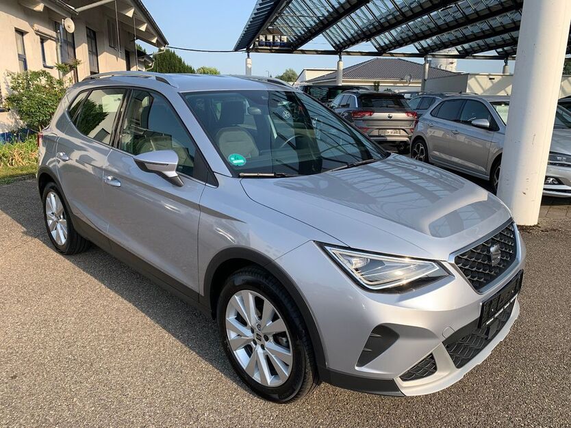 Seat Arona 22.943 km 20.900 € Sasbach 77880