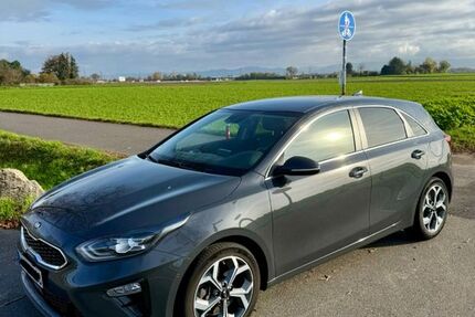 Kia ceed / Ceed 52.204 km 14.600 &euro; Mannheim 68163