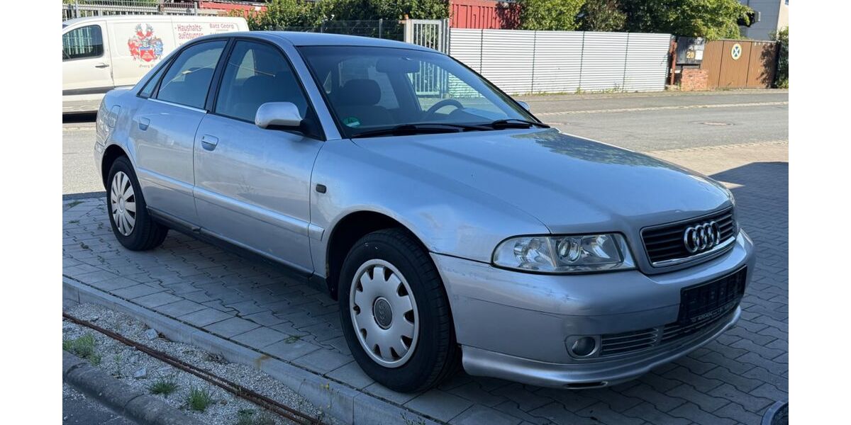 Audi A4 185.000 km 1.290 &euro; Erlangen 91334
