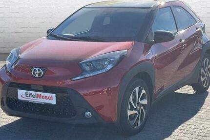 Toyota Aygo (X) 2.500 km 17.960 &euro; Bitburg 54634