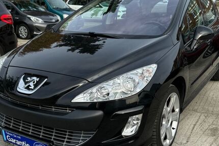 Peugeot 308 130.000 km 4.999 &euro; Frankfurt am Main 60386