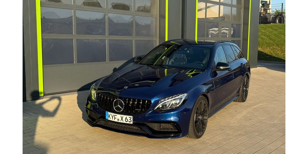 Mercedes-Benz C 63 AMG 84.000 km 41.000 &euro; Oberheldrungen 06577
