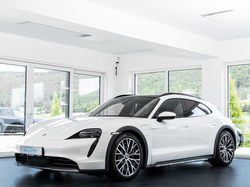 Porsche Taycan 28.500 km 67.000 € Rietheim-Weilheim 78604