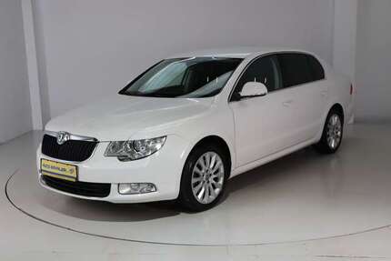 Skoda Superb 184.989 km 7.190 € Dresden 01237