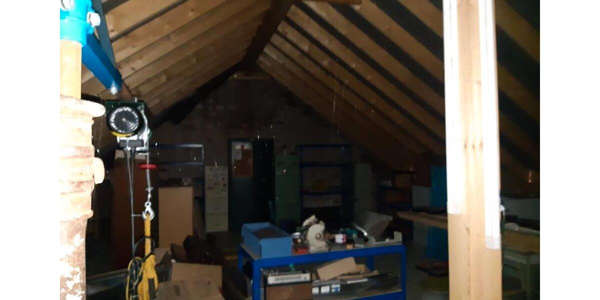 Reihenhaus Walsdorf - 7 Zimmer, 136 m&sup2;, 148.000&euro; | Angebot:26710597