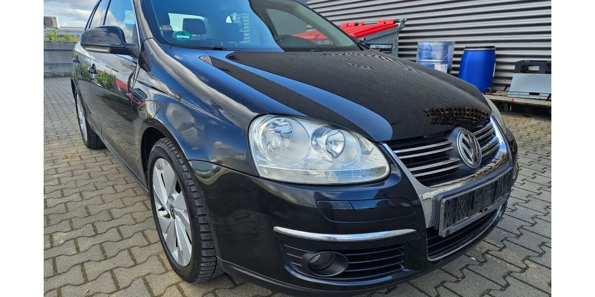 VW Jetta 199.394 km 5.000 &euro; Kelkheim 65779