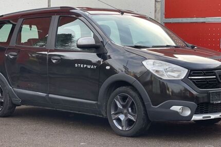 Dacia Lodgy 105.000 km 7.900 &euro; Fellbach 70736