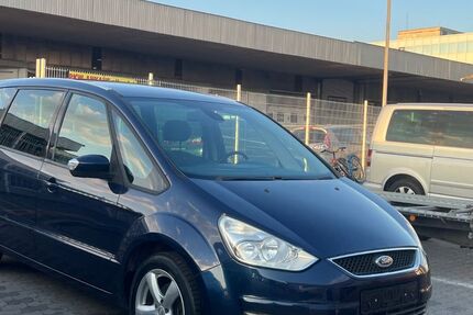Ford Galaxy 246.556 km 1.999 &euro; Nürnberg 90439