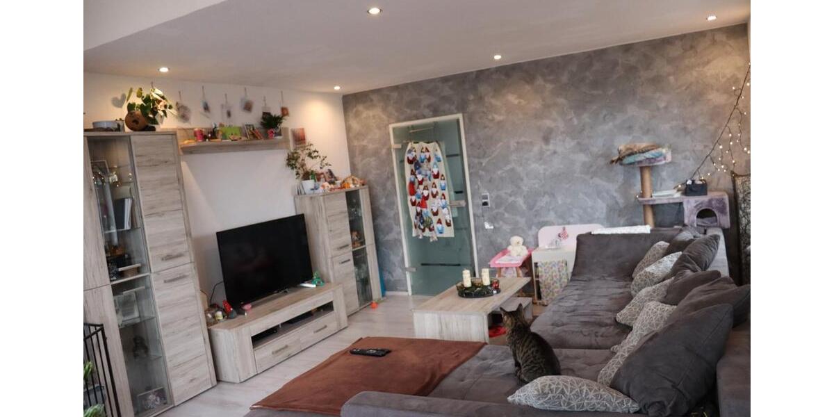 Dachgeschoßwohnung Roth - 3.5 Zimmer, 82 m&sup2;, 195.000&euro; | Angebot:26503548