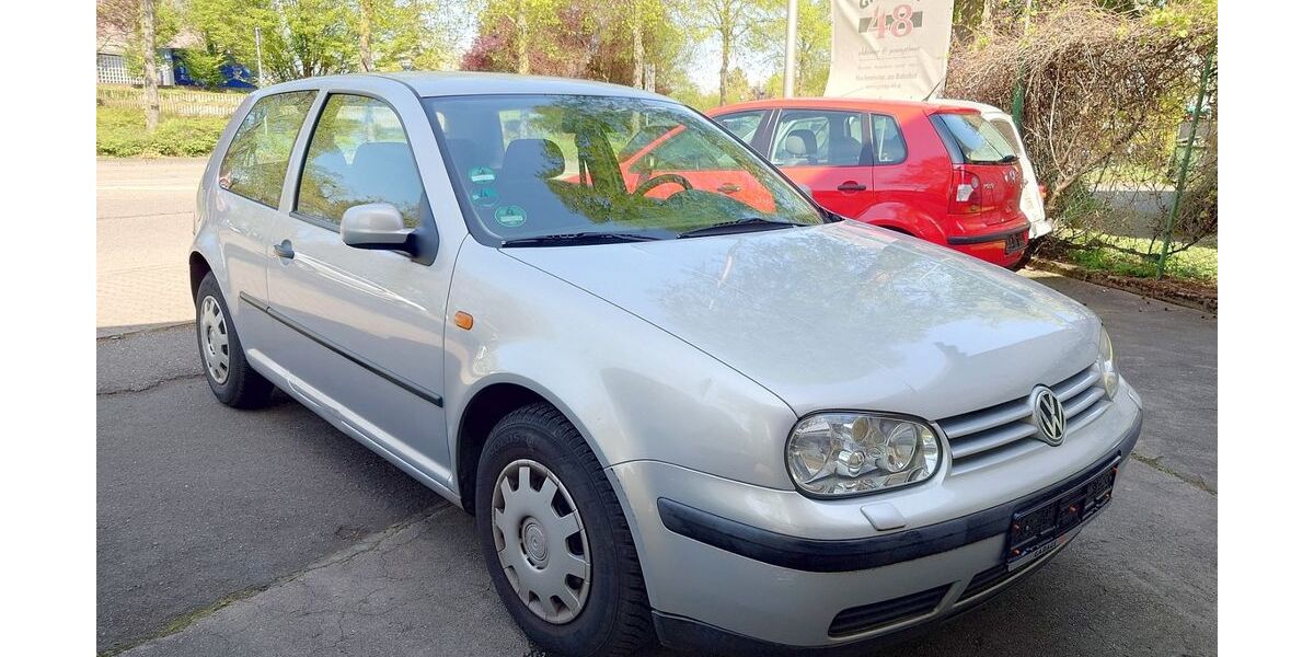 VW Golf 99.541 km 2.750 &euro; Hockenheim 68766
