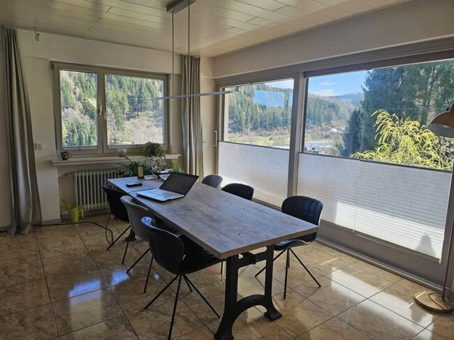 Einfamilienhaus Hellenthal - 7 Zimmer, 236 m&sup2;, 585.000&euro; | Angebot:26220581