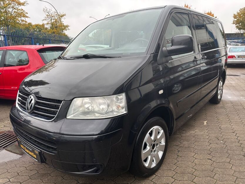 VW T5 Transporter 320.000 km 8.990 € Hamburg 20537