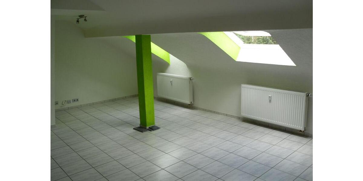 Dachgeschoßwohnung Wörth am Rhein - 2 Zimmer, 50 m&sup2;, 149.000&euro; | Angebot:26965653