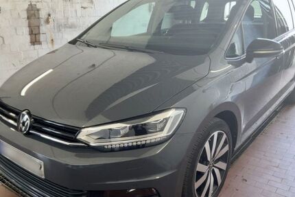 VW Touran 44.989 km 33.490 &euro; Geesthacht bei Hamburg 21502
